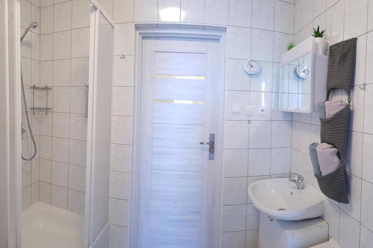 Apartament Z Garazem W Kolobrzegu Lägenhet Exteriör bild