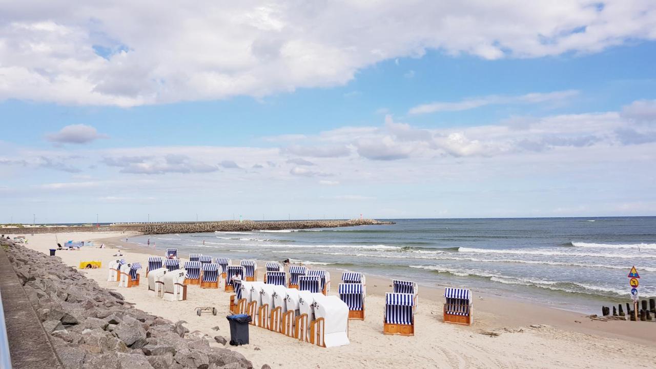 Apartament Z Garazem W Kolobrzegu Lägenhet Exteriör bild