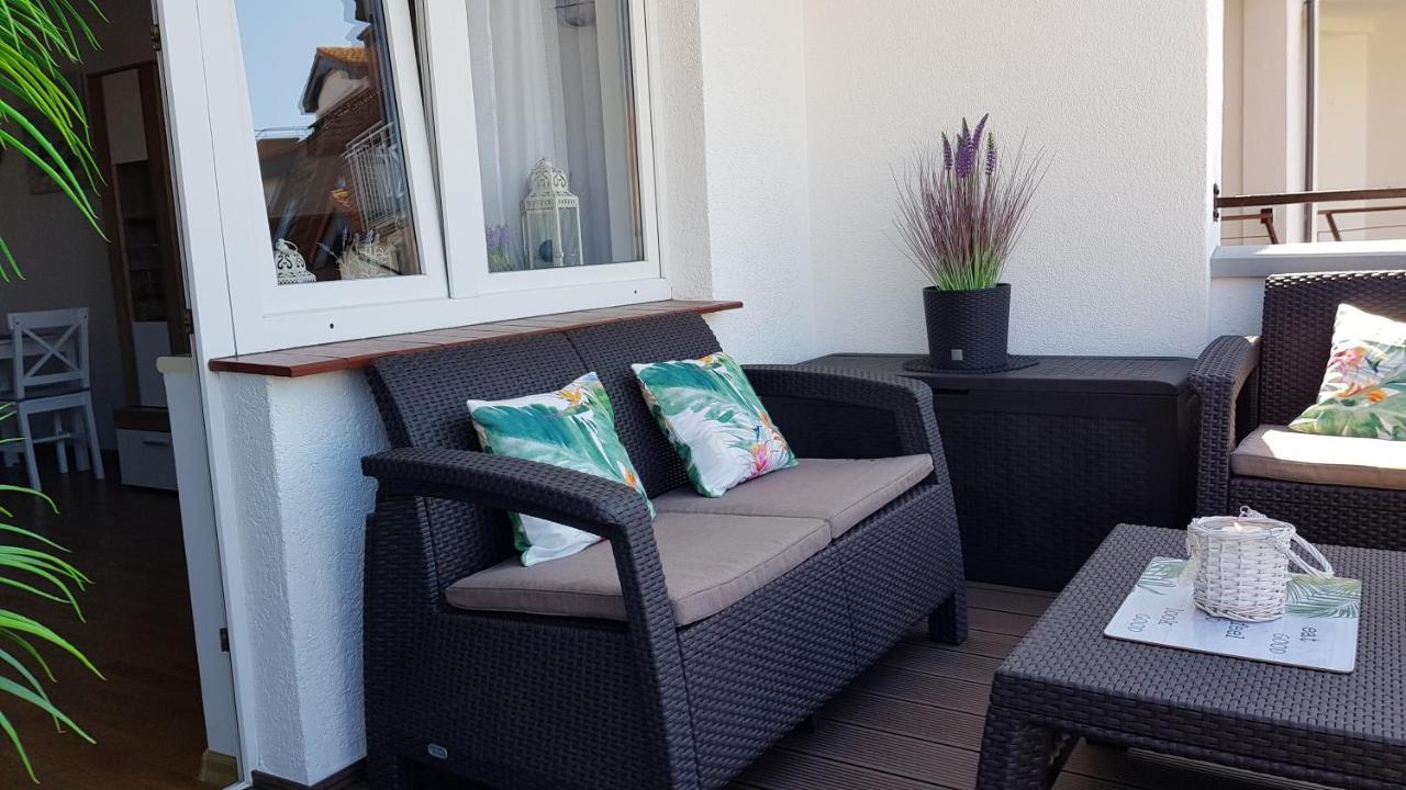 Apartament Z Garazem W Kolobrzegu Lägenhet Exteriör bild
